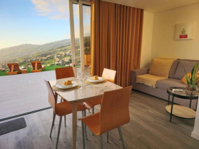 Brand new private modern apartment with Patio and Sea View